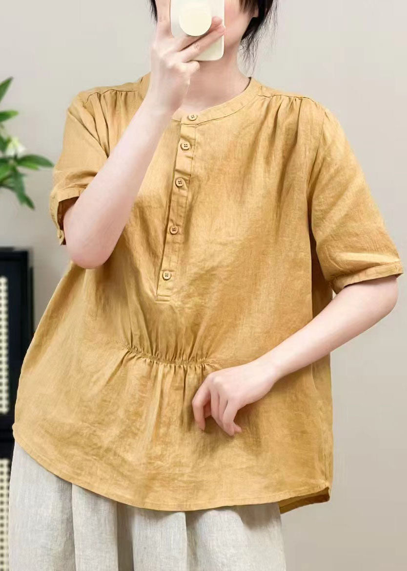 Well Tailored Shirt with a Graceful Silhouette