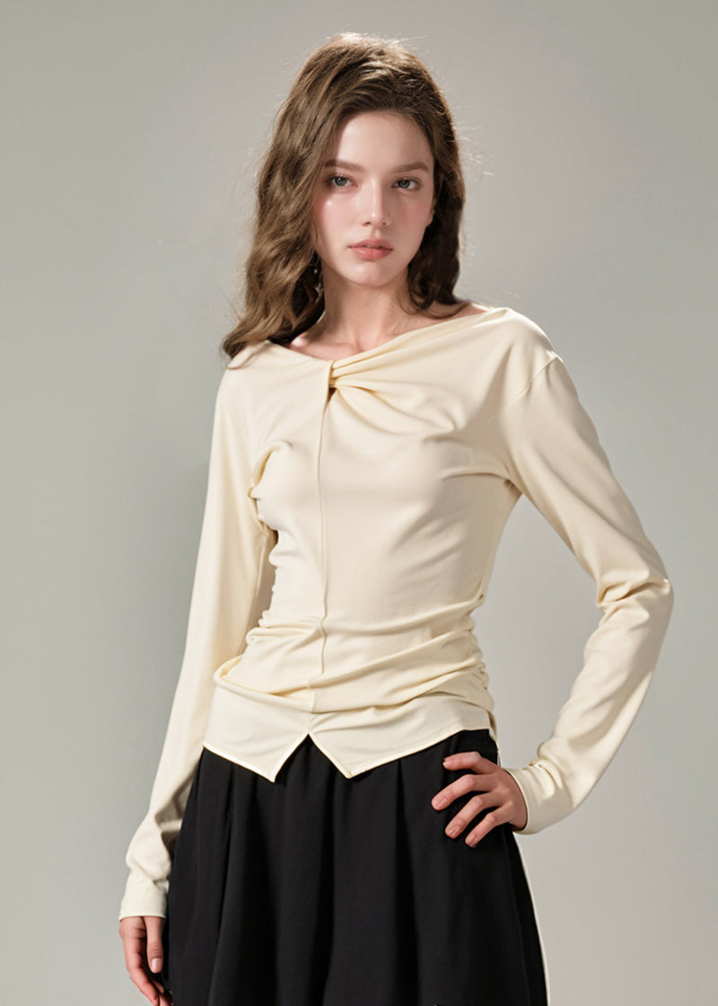 A Vintage Style Shirt with Delicate Timeless Details