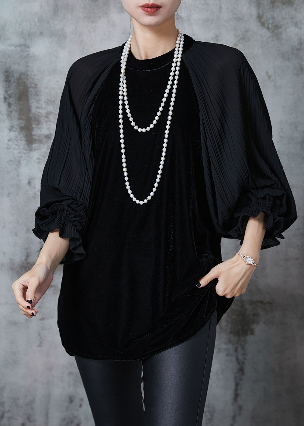 Classic Vintage Shirt with a Flattering Fit