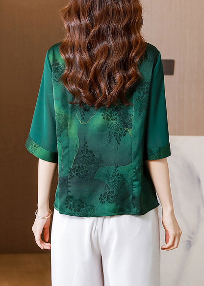 Beautifully Crafted Top in a Classic Style
