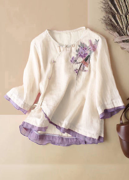 Effortlessly Elegant Blouse with a Timeless Design