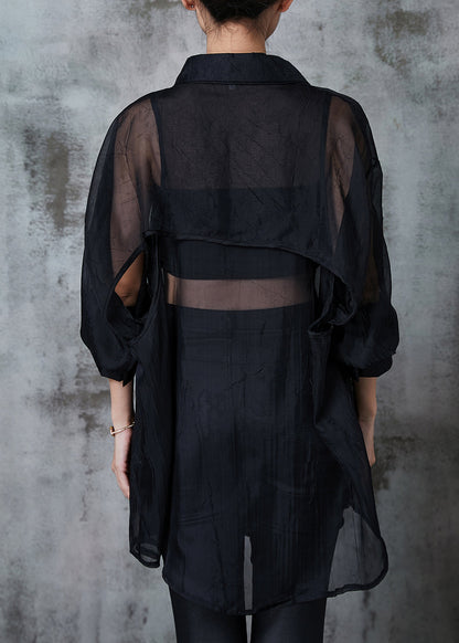 Classic Vintage Shirt with a Flattering Fit