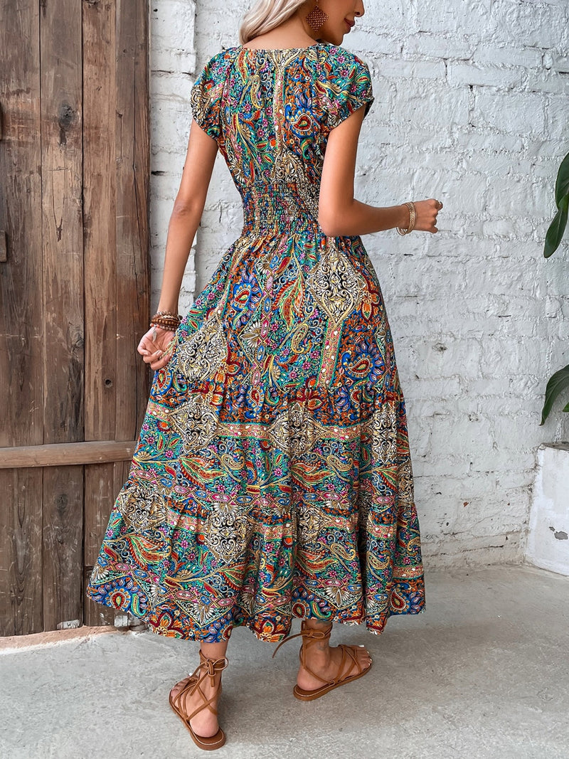 Gracefully Styled Dress for Any Occasion