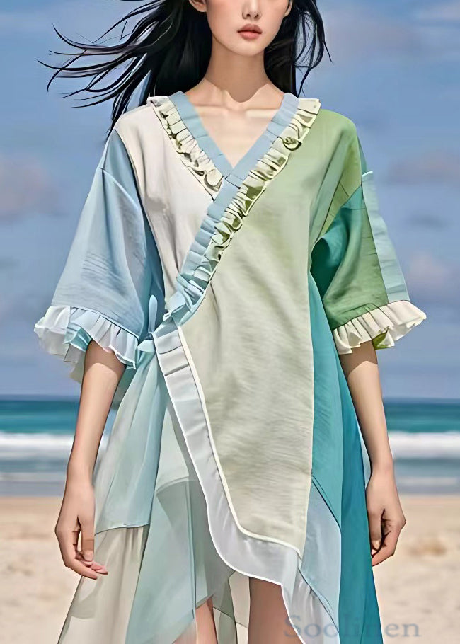 Beautifully Crafted Dress in a Classic Style