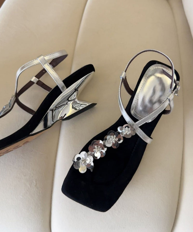 Graceful Orthopedic Sandals for Modern Look