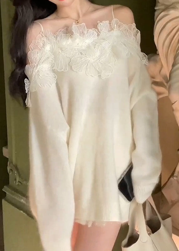 Classic Vintage Sweater with a Flattering Fit