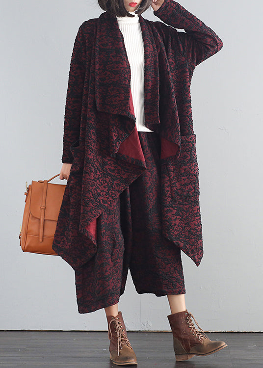 Effortlessly Elegant Pants with a Timeless Design