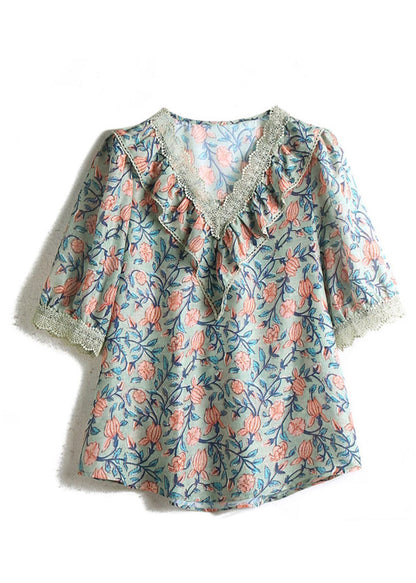 A Vintage Style Top with Delicate Timeless Details