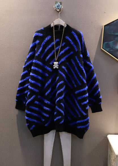 Effortlessly Elegant Sweater with a Timeless Design
