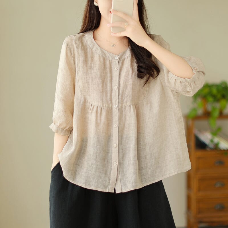 Beautifully Crafted Blouse in a Classic Style