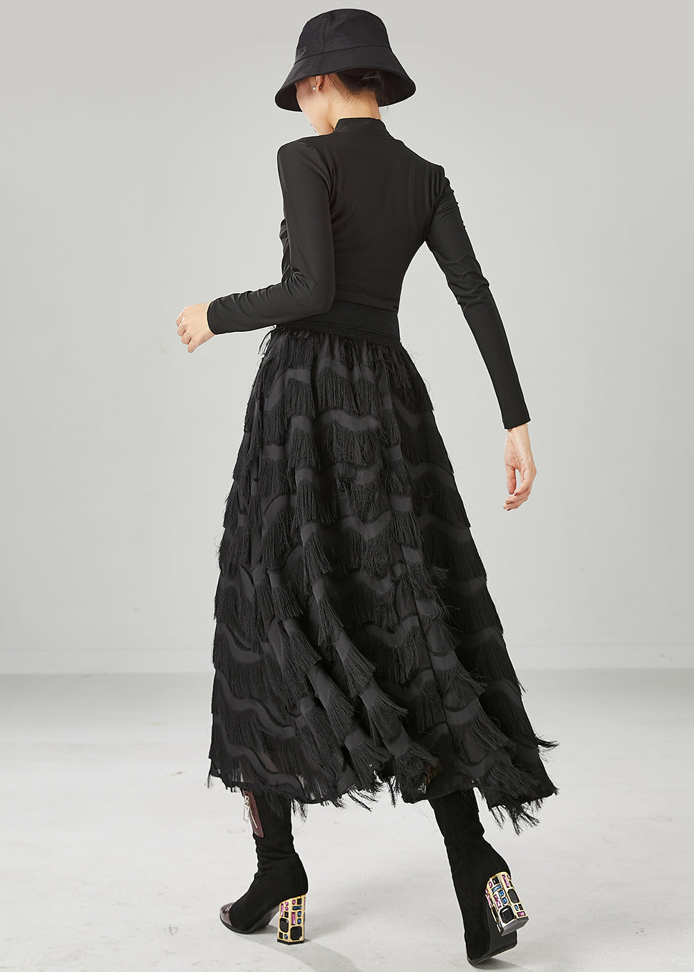 Well Tailored Garment with a Graceful Silhouette