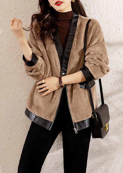 Beautifully Finished Coat in a Timeless Design