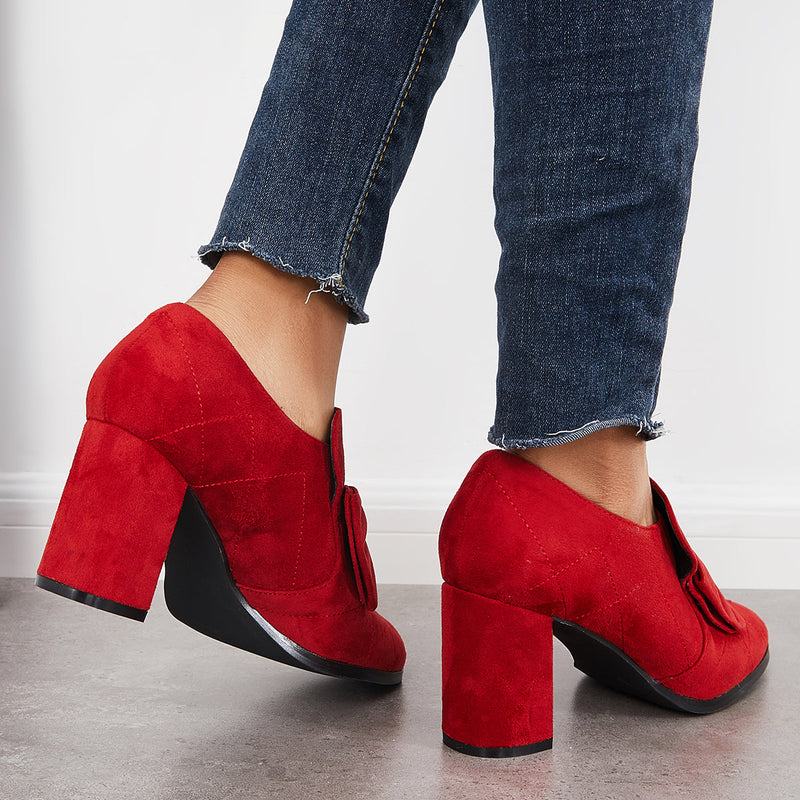 Classic Orthopedic Pumps with Timeless Style