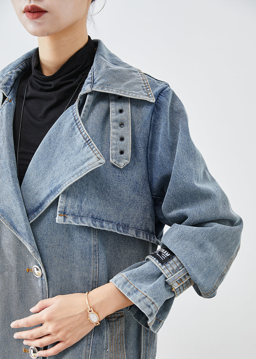 Sophisticated Coat with a Clean Classic Look