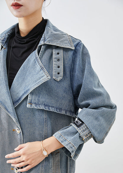 Sophisticated Coat with a Clean Classic Look