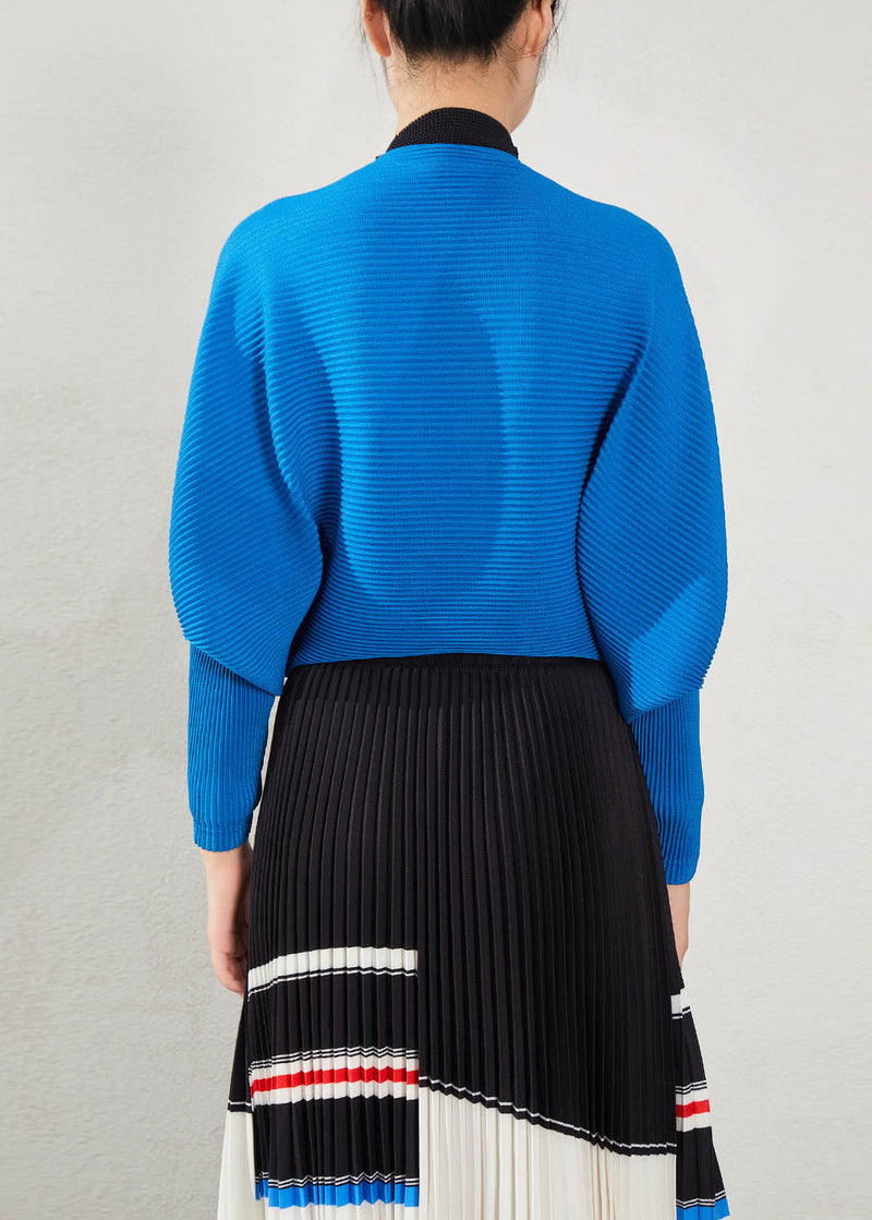 Beautifully Crafted Cardigan in a Classic Style