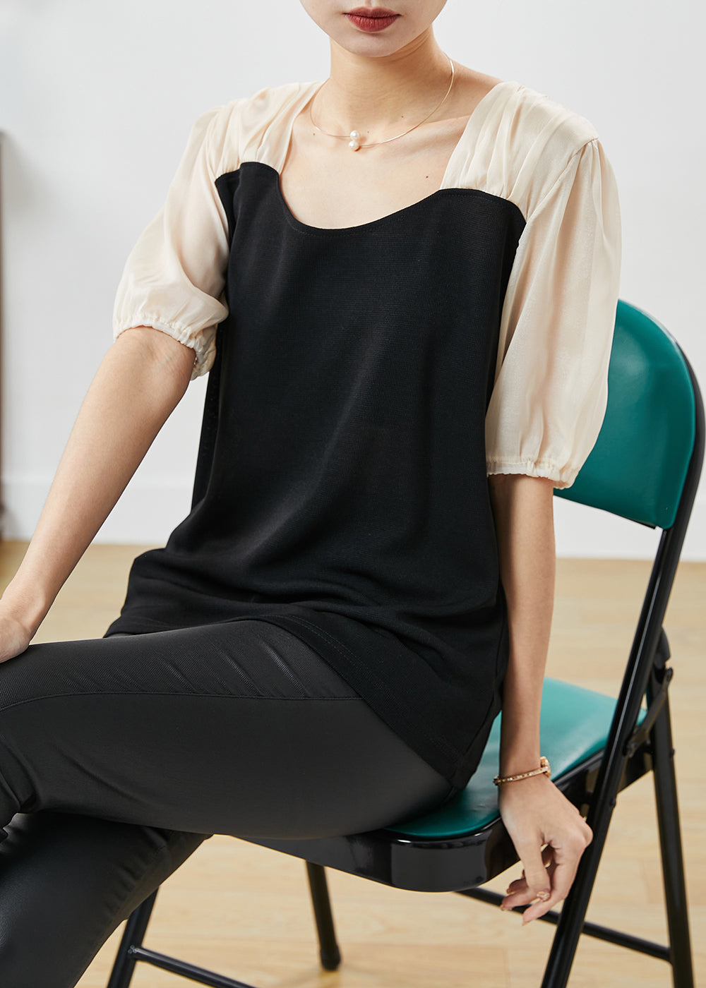 Beautifully Finished Shirt in a Timeless Design