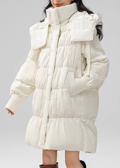 Gracefully Styled Coat for Any Occasion