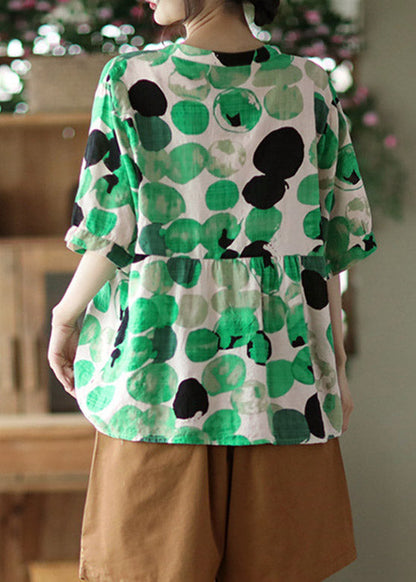 A Vintage Style Top with Delicate Timeless Details