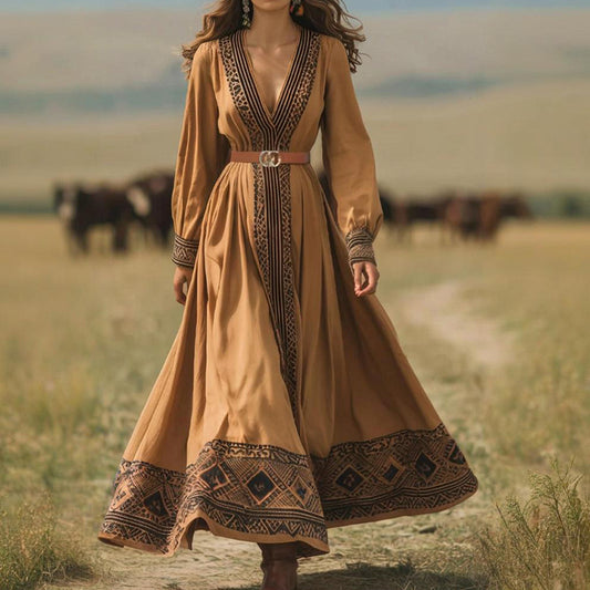 Classic Vintage & Enduringly Stylish Dress