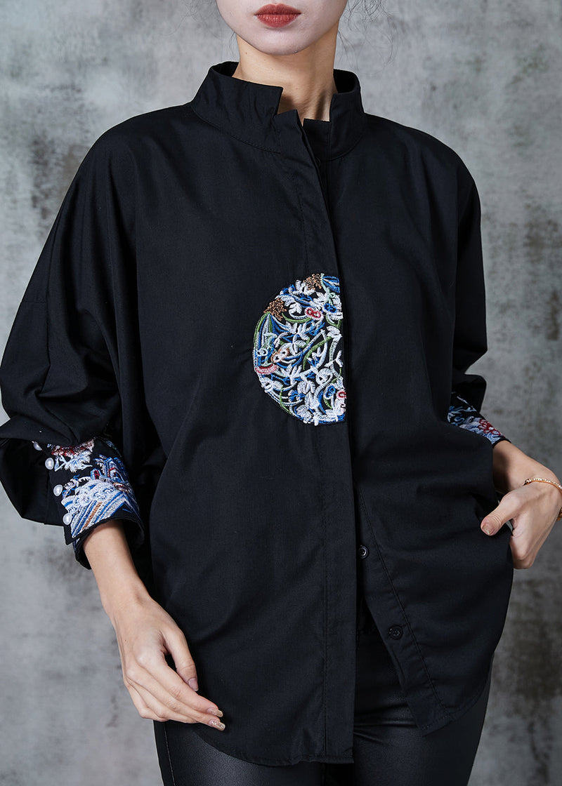 Effortlessly Elegant Shirt with a Timeless Design