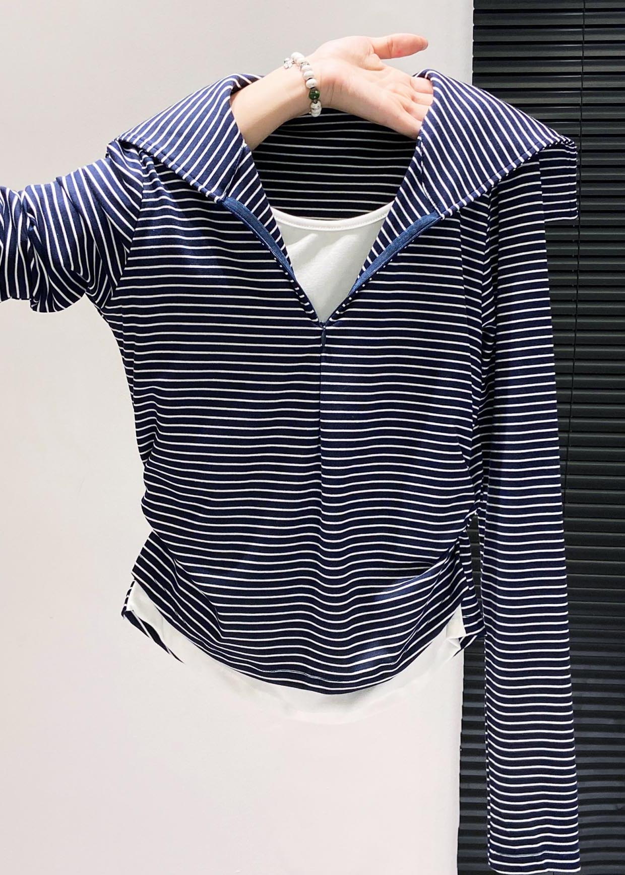 Polished Top with an Effortless Classic Look