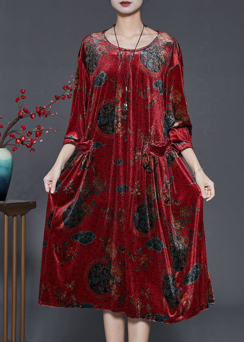 Classic Vintage Dress with a Flattering Fit