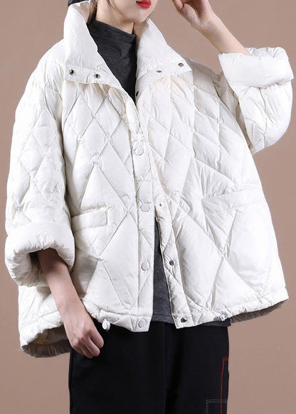 Effortlessly Elegant Jacket with a Timeless Design