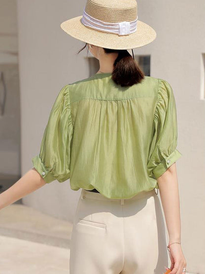 A Vintage Style Top with Delicate Timeless Details