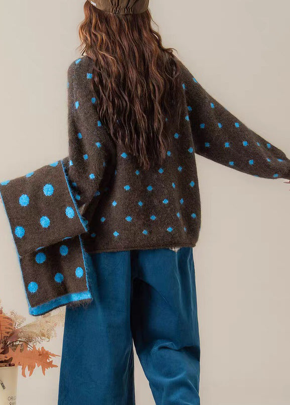 Gracefully Styled Coat for Any Occasion