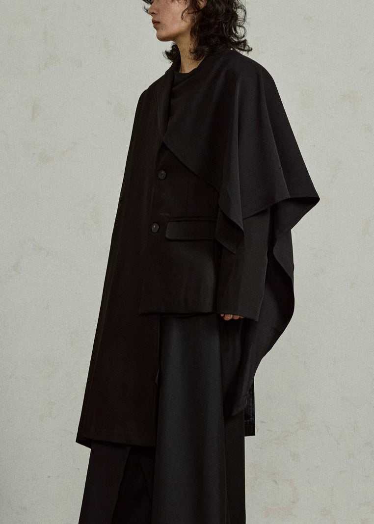 Elegantly Styled Coat for Everyday Wear
