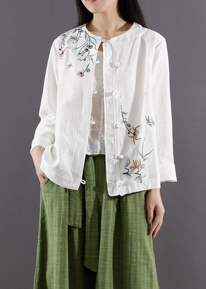 Gracefully Styled Coat for Any Occasion