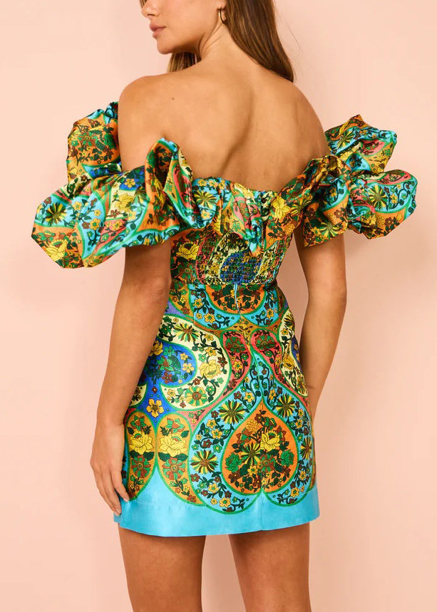 Classic Vintage & Enduringly Stylish Dress