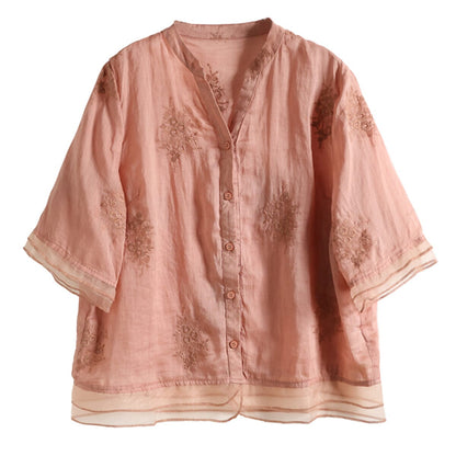 Classic Vintage Blouse with a Flattering Fit