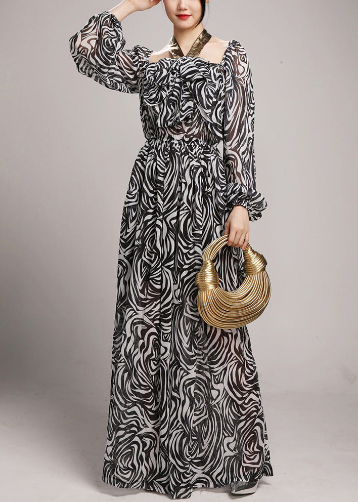 Sophisticated Garment with a Clean Classic Look