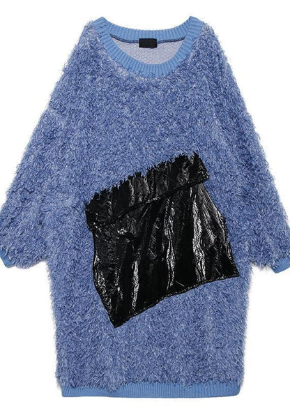 Well Tailored Sweater with a Graceful Silhouette