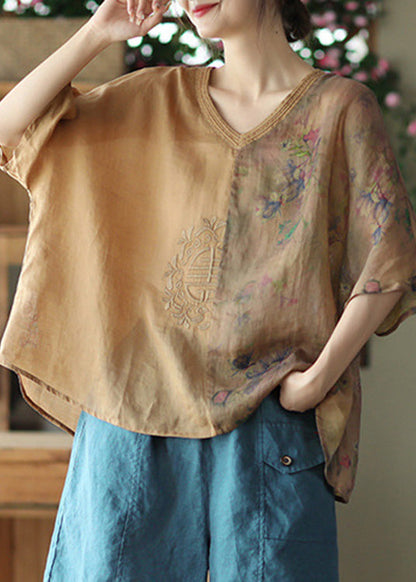 Classic Vintage Shirt with a Flattering Fit