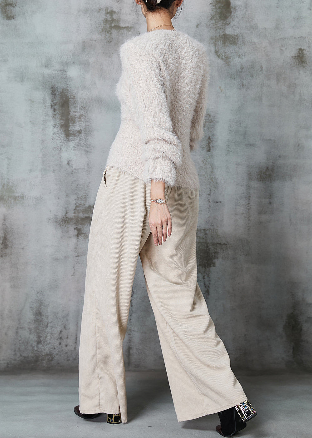 Sophisticated Sweater with a Clean Classic Look