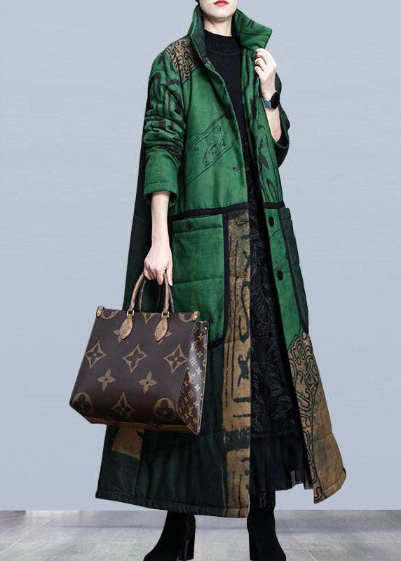Classic Vintage Coat with a Flattering Fit