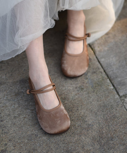 Graceful Orthopedic Shoes for Modern Look