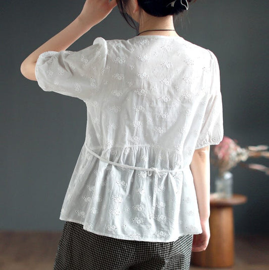 Polished Blouse with an Effortless Classic Look