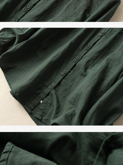 Effortlessly Elegant Shirt with a Timeless Design