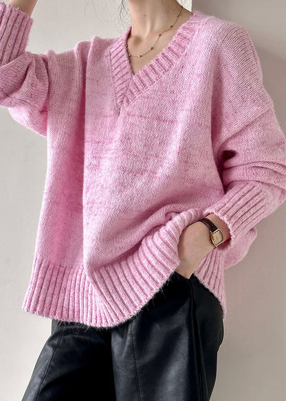 Effortlessly Elegant Sweater with a Timeless Design
