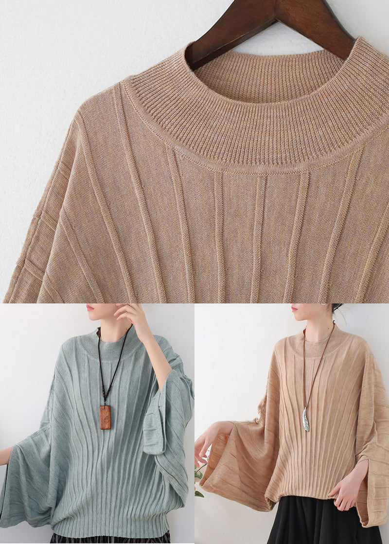 Classic Vintage Top with a Flattering Fit