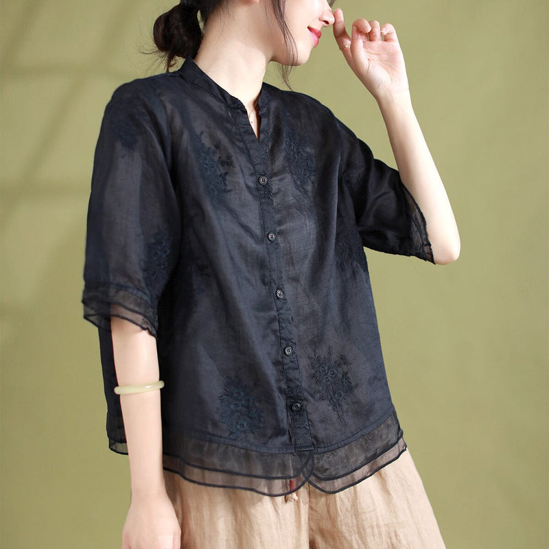 Classic Vintage Blouse with a Flattering Fit