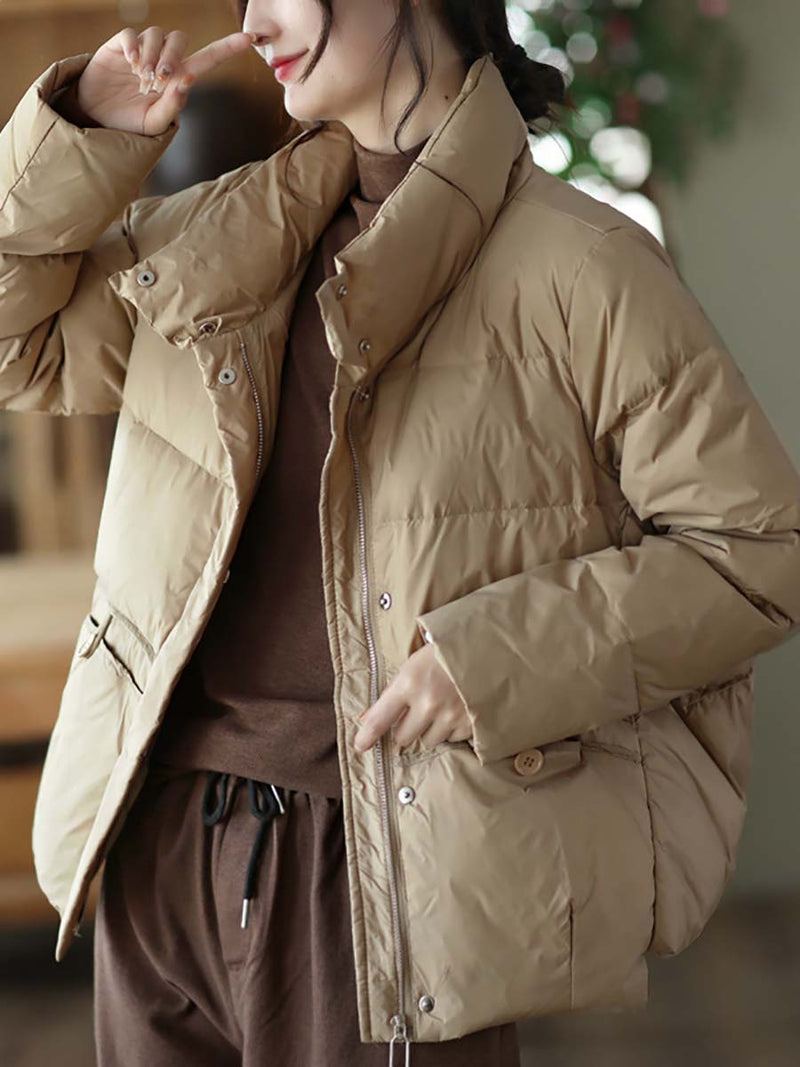 Well Tailored Coat with a Graceful Silhouette