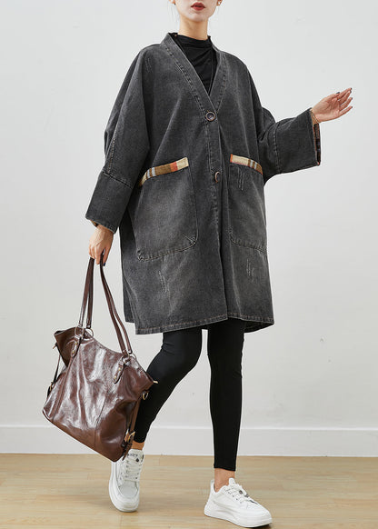 Beautifully Finished Coat in a Timeless Design