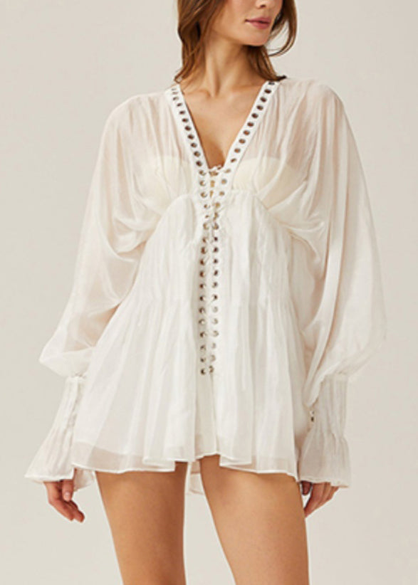 Classic Vintage & Enduringly Stylish Blouse
