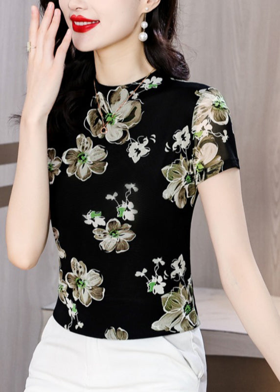 A Vintage Style Shirt with Delicate Timeless Details