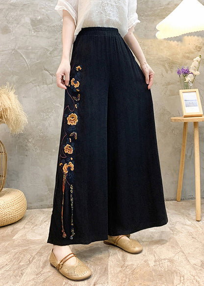 Classic Vintage Pants with a Flattering Fit